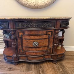 Michael Amini furniture