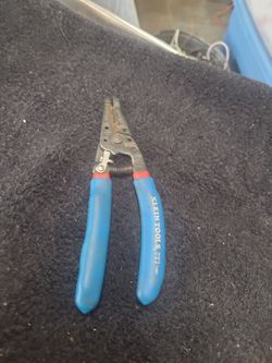 Klein wire strippers