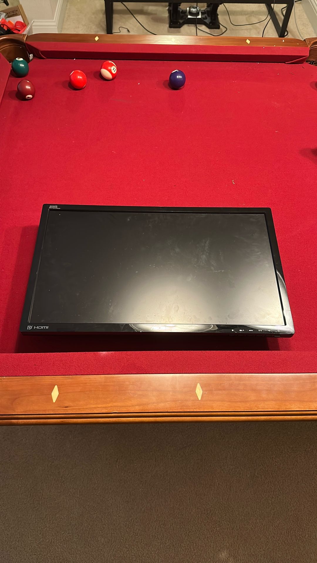 gaming monitor
