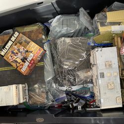 Twd build sets