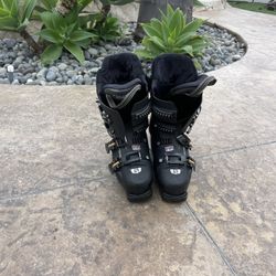 Salomon Ski Boots