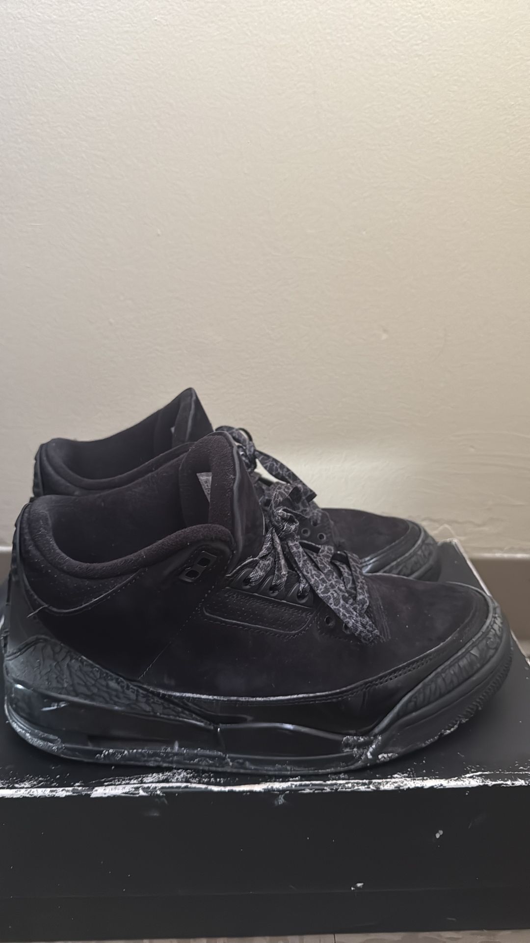 Jordan 3 black cat