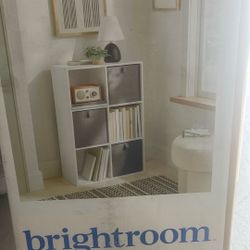 Brand New Bright room White 6-cube Organizer 
