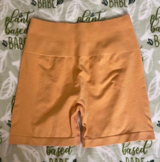 Alphalete Amplify Shorts for Sale in Beaverton, OR - OfferUp