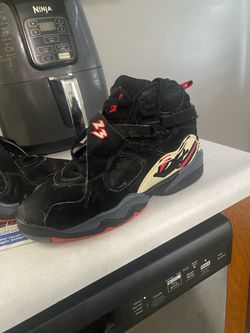 Jordan’s size 7.5
