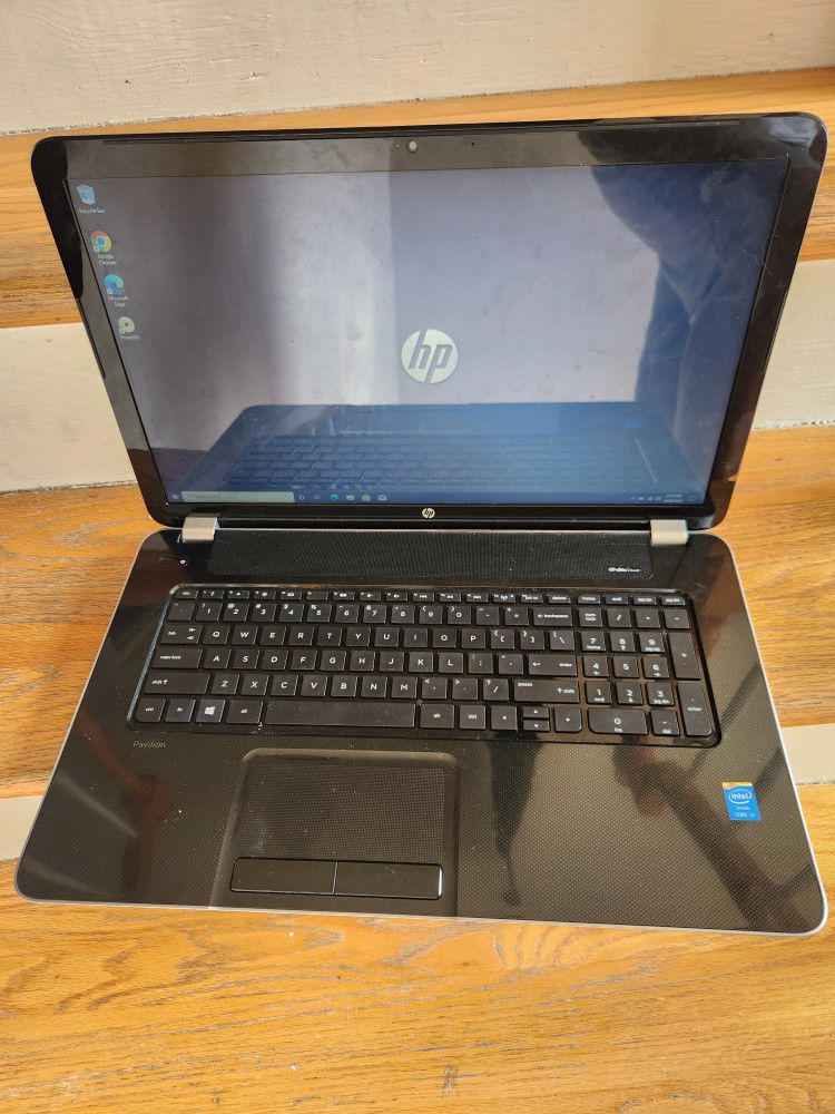 HP i3 17in. Laptop Win10Pro/OfficeSuite/750Gb HDD