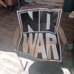 vintage NO WAR Poster Black+White 1980 M. Van S. Photography