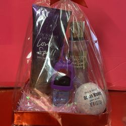 Victoria Secret Love Spell Shimmer Gift Set 