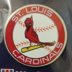 St. Louis Cardinals "THROWBACK LOGO" Lapel/Hat/Tie Pin By Wincraft (New In Package) GREAT FOR HATS!💣 Please Read Description.