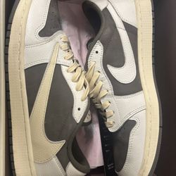 Jordan 1 TS Reverse Mocha