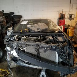 Toyota Corolla 2015 - parting out