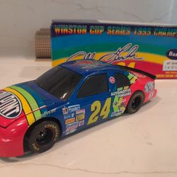 1995 Nascar Diecast Jeff Gordon Dupont/Monte Carlo 
