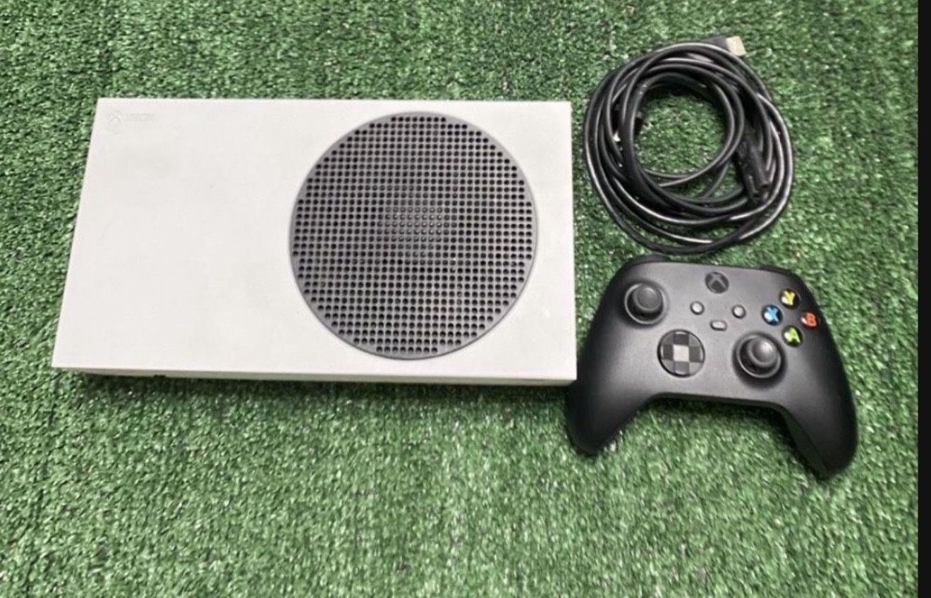 Xbox Series S With Black Controller USED But Works Perfectly
