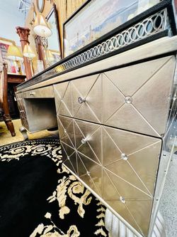 AICO By Michael Amini Hollywood Swank DESK - NY