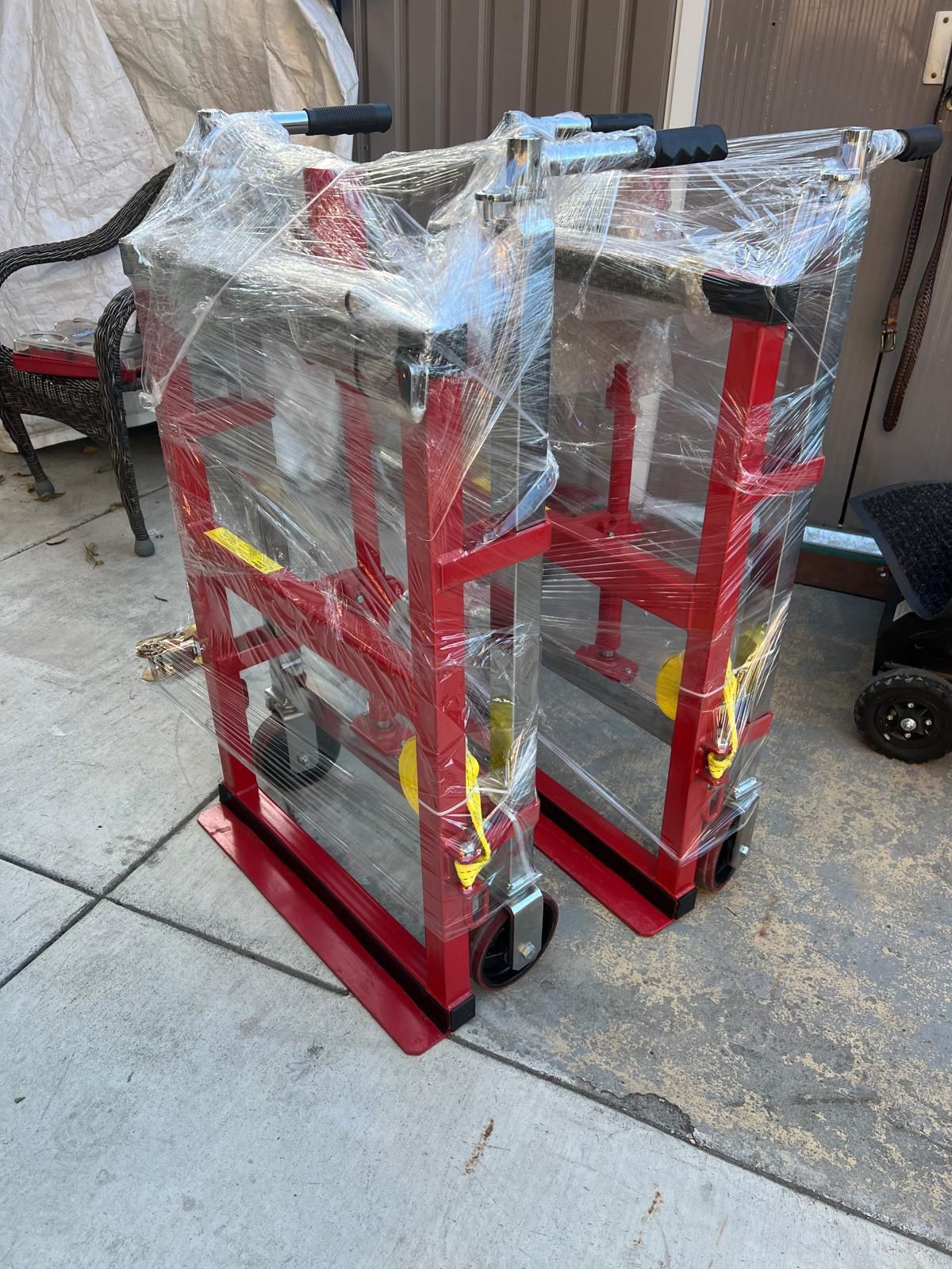 New Dayton machine mover 4000 Lbs asking $700 thanks