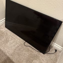 Samsung 43” LED TV – Works Perfectly – Wall Mount Only (No Stand)