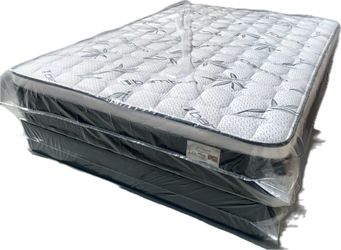 ✨Mattress pillow top  ✨2 pillows included 🔸12” inches 🟢Queen $199 🟡Full $180 🟠Twin $130 🔴King $299 🔵Cal king $299 ☑️Delivery available $20🚚