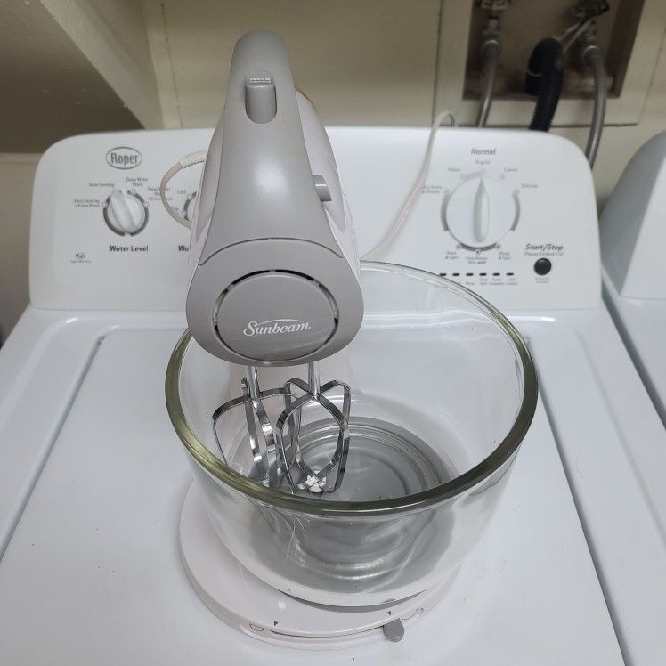 Vintage Mixer Brand New Condition Work Great