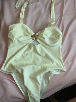 Bathing suit