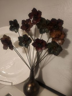 Heavy unique photo or card holder
