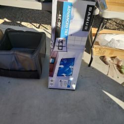 Sanus VLT7-B2 42"-90" Large Advanced Tilt 4D TV Wall Mount (2021) - (Black)