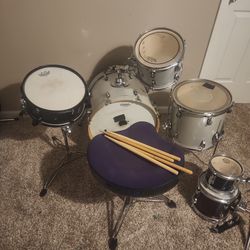 PDP New Yorker 4-piece Shell Pack+ Extras 

