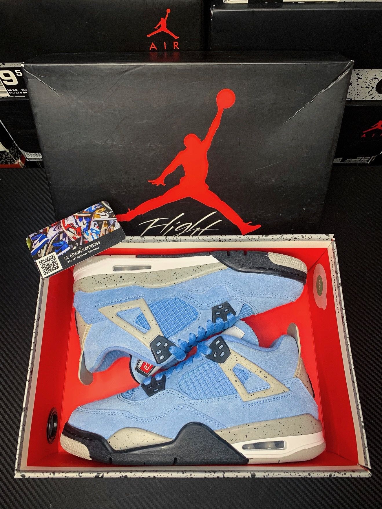 Jordan 4 University Blue Size 5