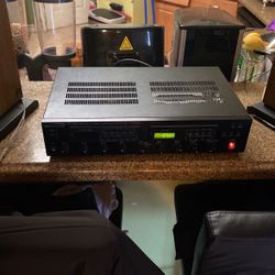 Pa amplifier with FM, a.m., tuner and CD player P – 30FACD
