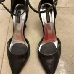 White House Black Market Heels Pumps Pointed Ankle Strap Black Shiny 10