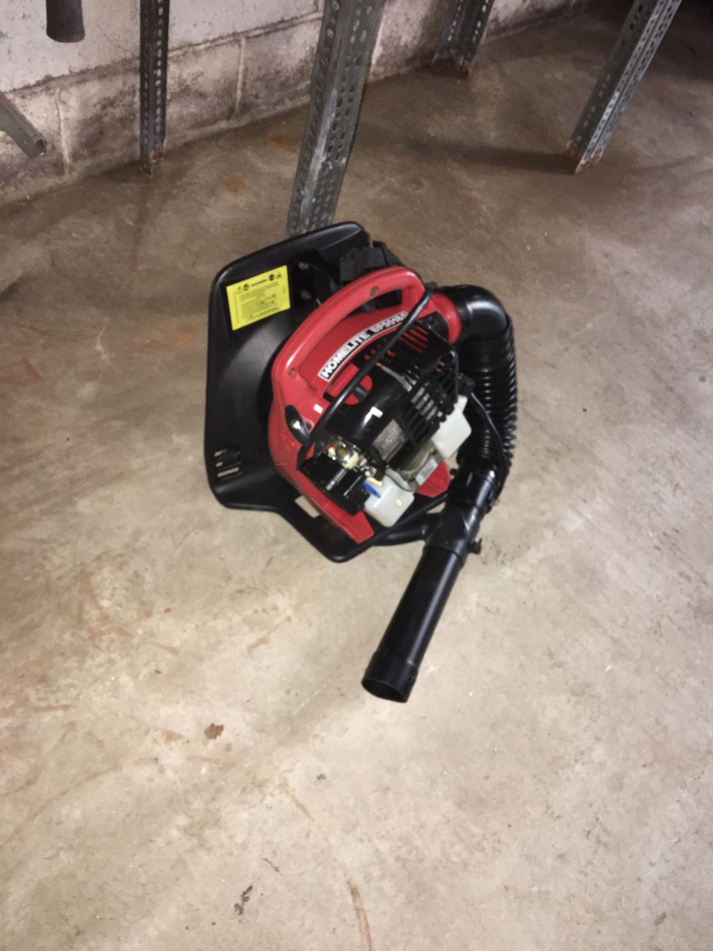HomeLite BP30185 Backpack Leaf Blower