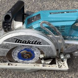 Makita 18V X2 LXT Lithium-Ion (36V) Brushless Cordless Rear Handle 7-1/4 in. Circular Saw (Tool-Only