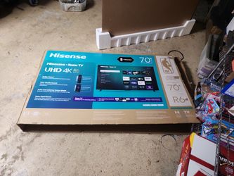 70" HISENSE 4K ROKU SMART TV