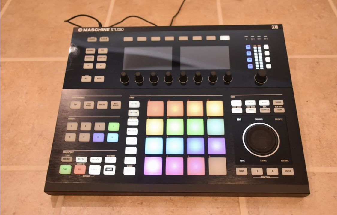 Maschine Studio