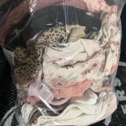 Baby clothes 6-9 9-12 months