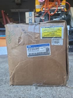 Brand New Head Set For F250 6.4