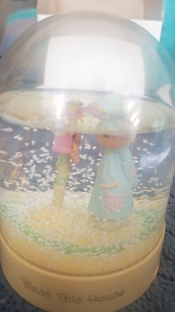 Precious moments Bless this house snow globe