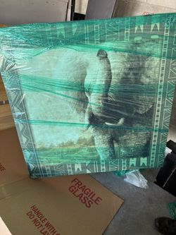 Elephant Wall Art 40 X 40 in frame (good condition)