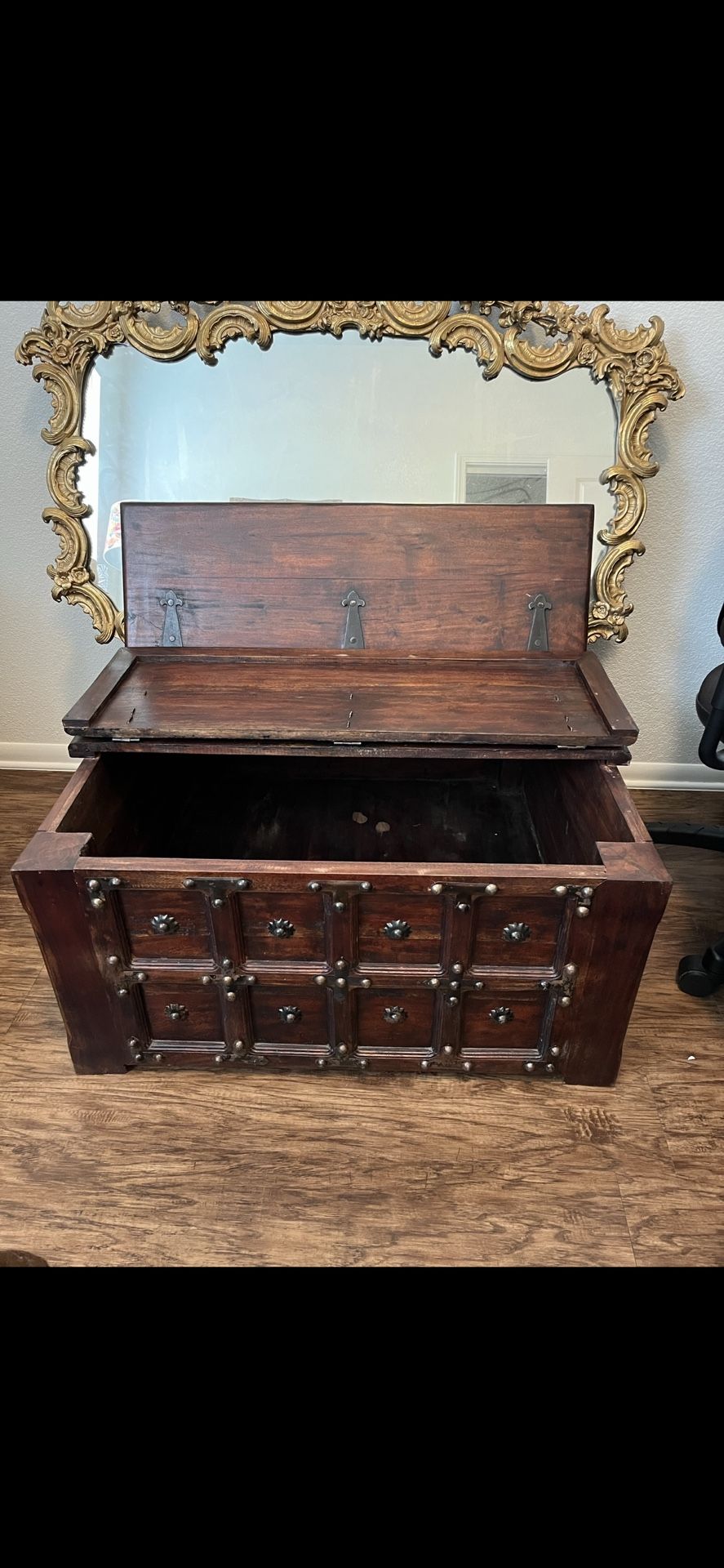 Antique/ Vintage Table