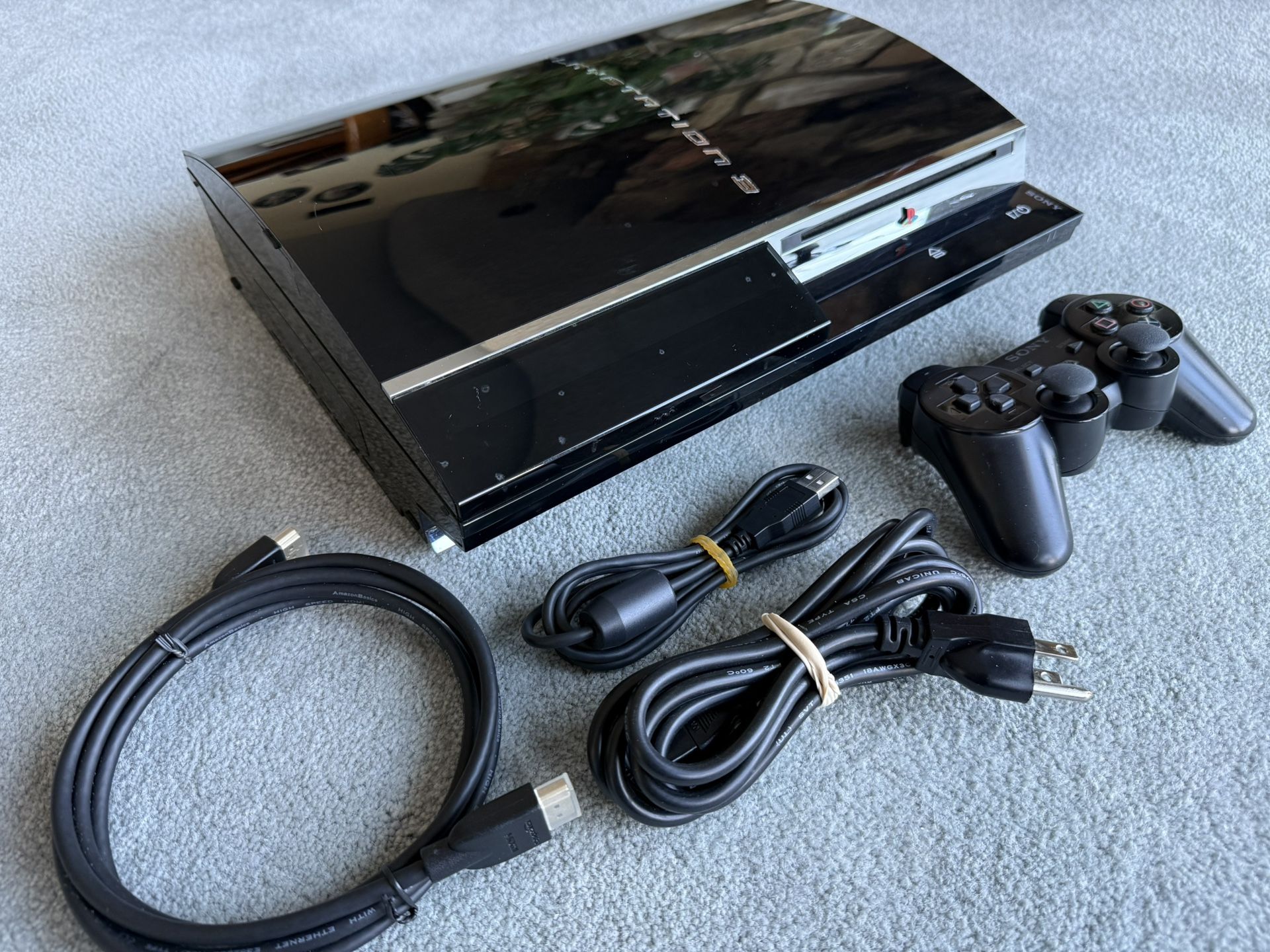 ***NO TRADES!!!*** REFURBISHED 80 GB PlayStation 3 model CECHE01 ***plays PS2 disks***