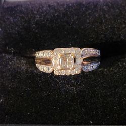 Diamond Engagement Ring 10kt GOLD