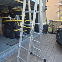 6 Foot A Frame/12 Foot Extention Ladder 