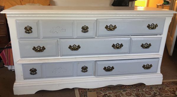 Large 7 Drawer French Provincial Dresser For Sale In Austin Tx