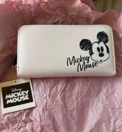 Mickey Mouse Wallet w/ Wristlet