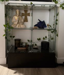 Glass Display Shelving