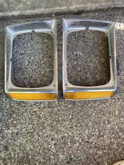 79-94 S10 Pickup Driver Left & Passenger Right Headlight Assembly With Chrome Trim And Turn Signal