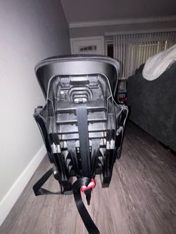 Even Flo booster car seat