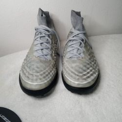 Nike Macistax,Grey And Black  Size 10