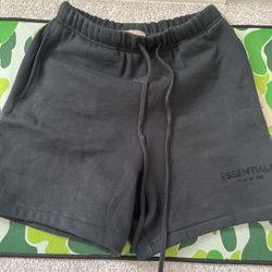 Essential’s Shorts  