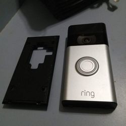 Ring Video Doorbell (2Gen) Model 5UM5ES Used $65