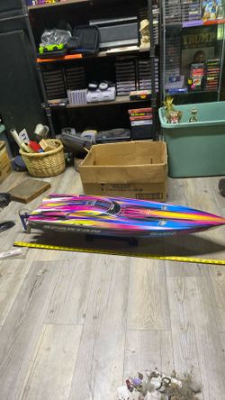 Traxxas Spartan Speed Boat